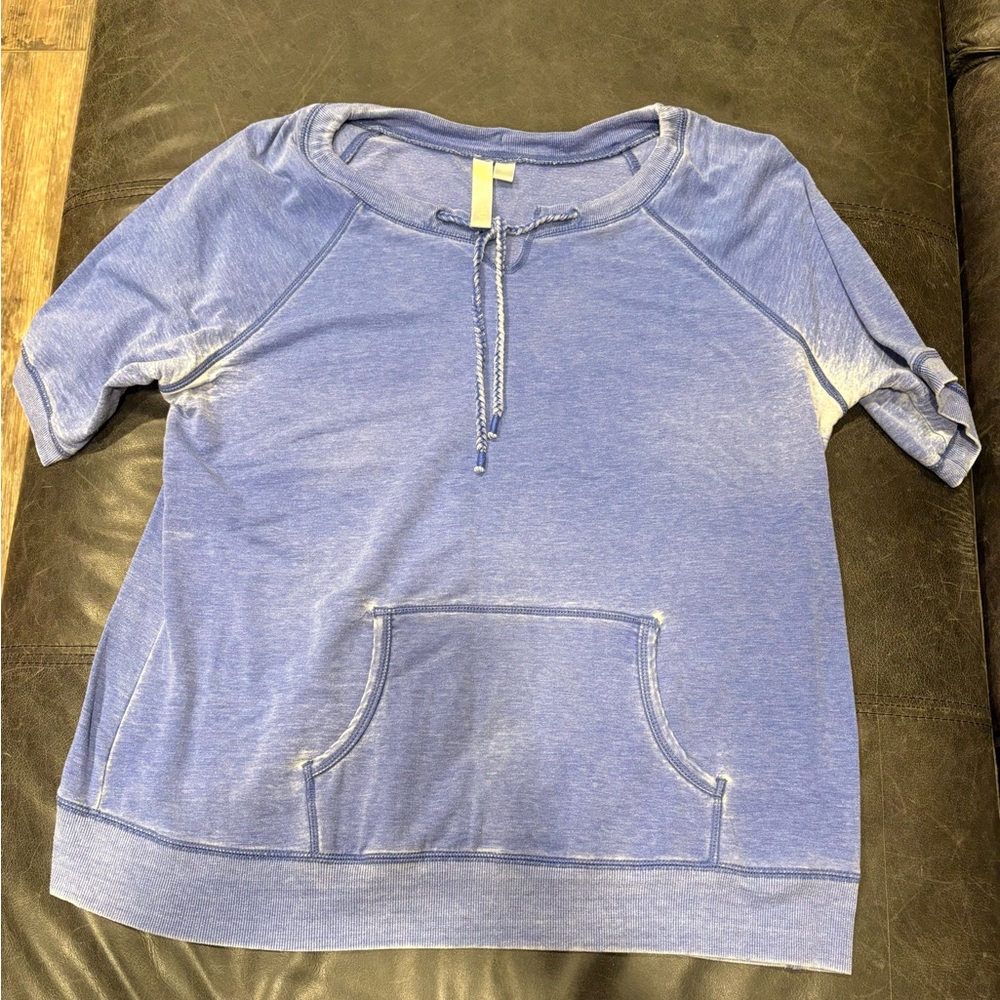 Green Tea Blue Short Sleeve Top